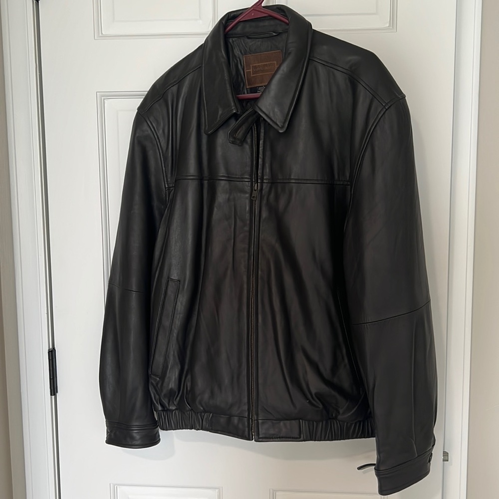 Saddlebred men’s leather jacket.